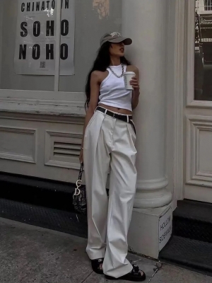 秒变“斯文女精英”，99%的功劳要给这条西装阔腿裤！