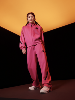 ADIDAS Z.N.E.「真治愈」携手新世代文体新星，全球同步发布黑标制服